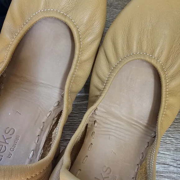 EUC TIEKS CAMEL LEATHER BALLET FLATS SIZE 7 - Picture 7 of 8